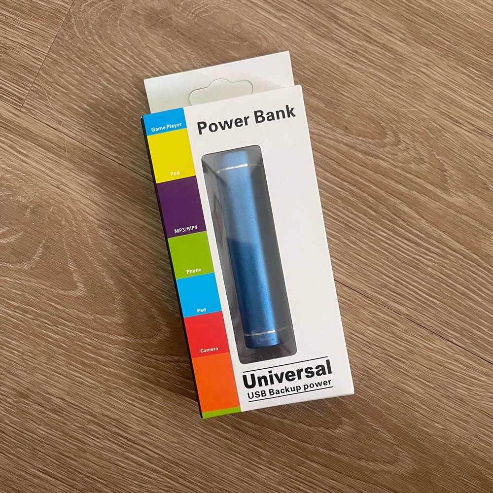 Universal Power Bank - Metallic Blue